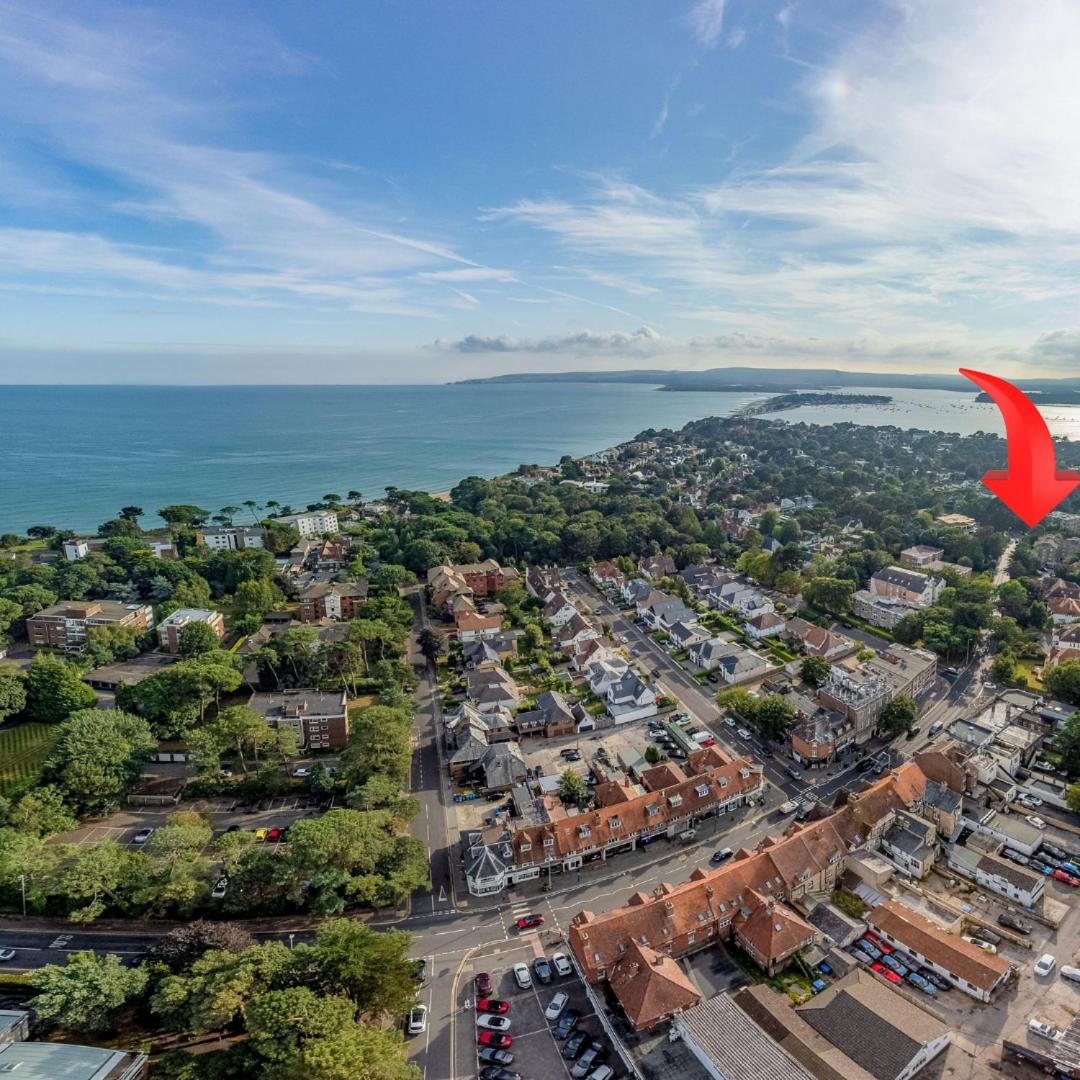 Apartment In Canford Cliffs Close To Sandbanks Beach Poole Kültér fotó