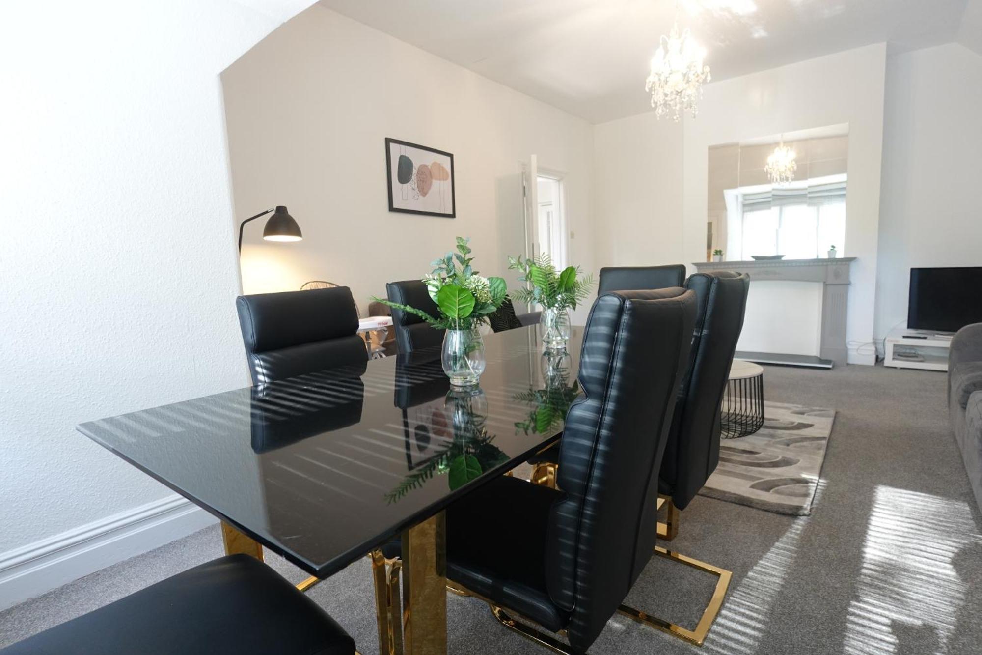 Apartment In Canford Cliffs Close To Sandbanks Beach Poole Kültér fotó